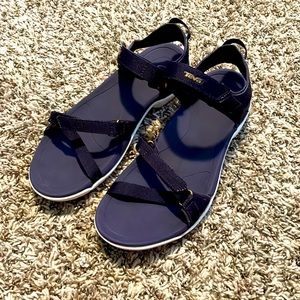 Teva Verra Purple Sandal womens size 9